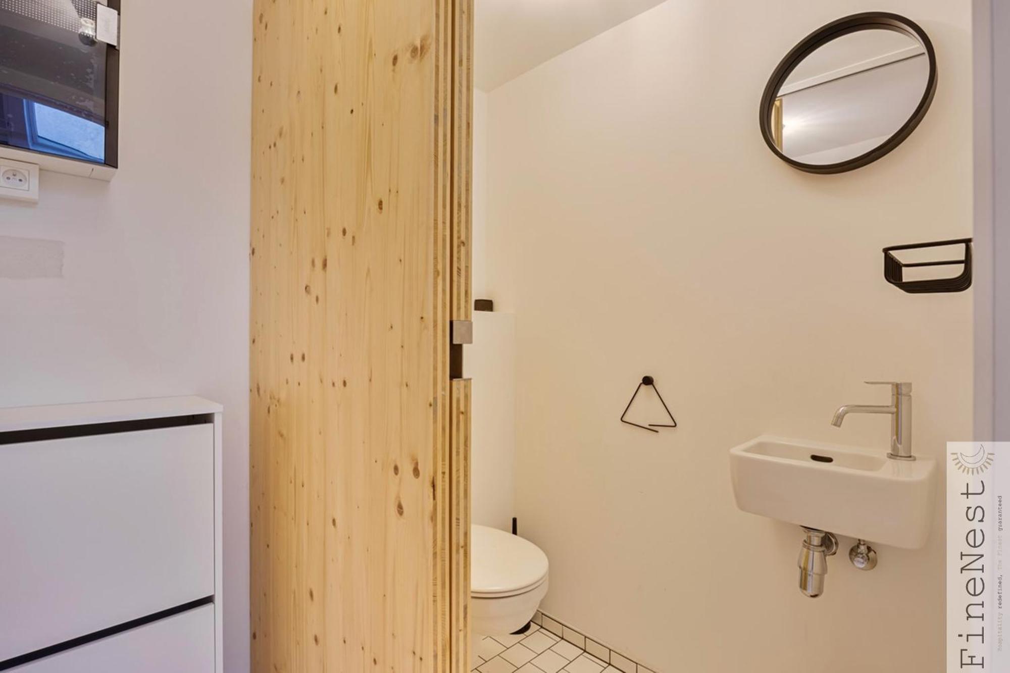 Loft 3 Chambres "Bueren" - Parking - Au Centre De Liege By Finenest Exterior photo