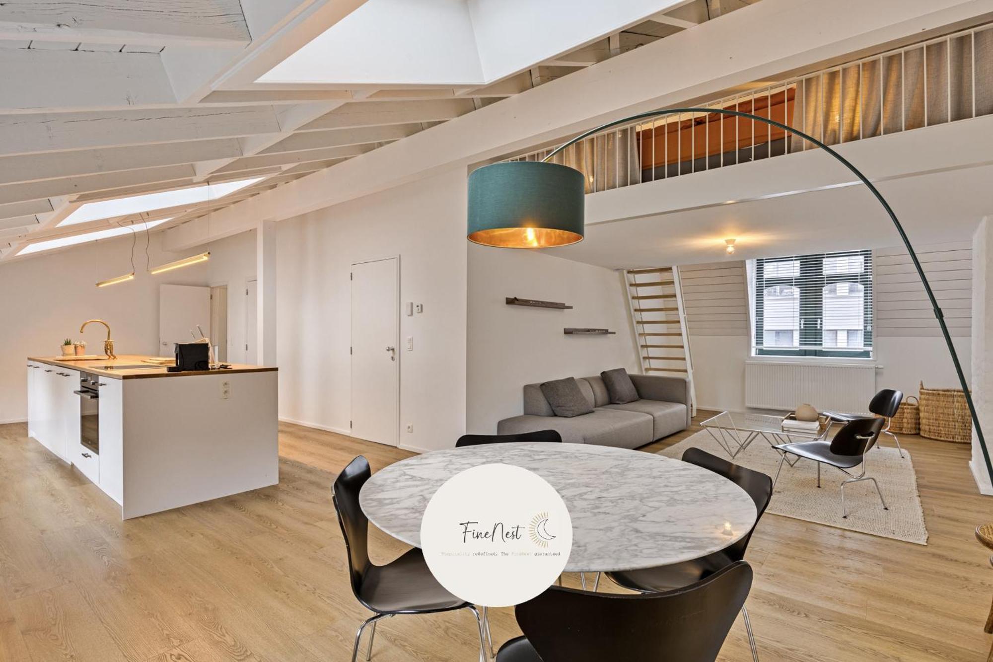 Loft 3 Chambres "Bueren" - Parking - Au Centre De Liege By Finenest Exterior photo